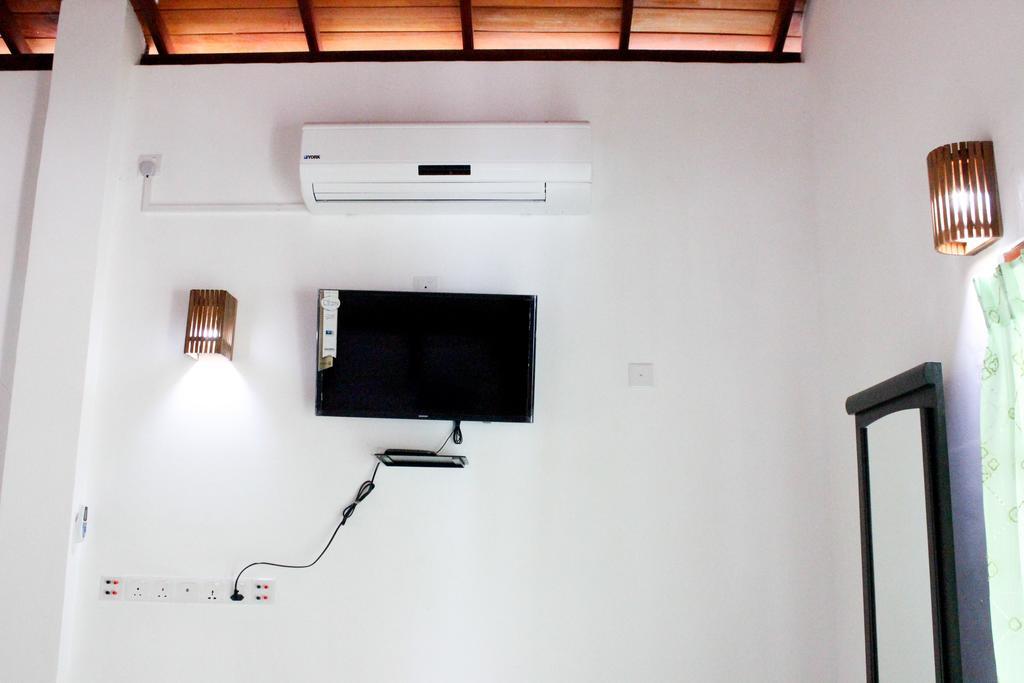 Azzurra Hikkaduwa Villa Oda fotoğraf